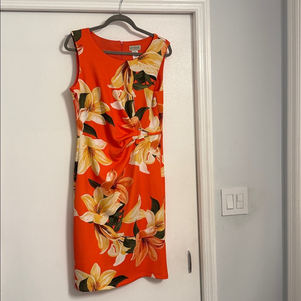 NWT EN FOCUS Studio floral design dress